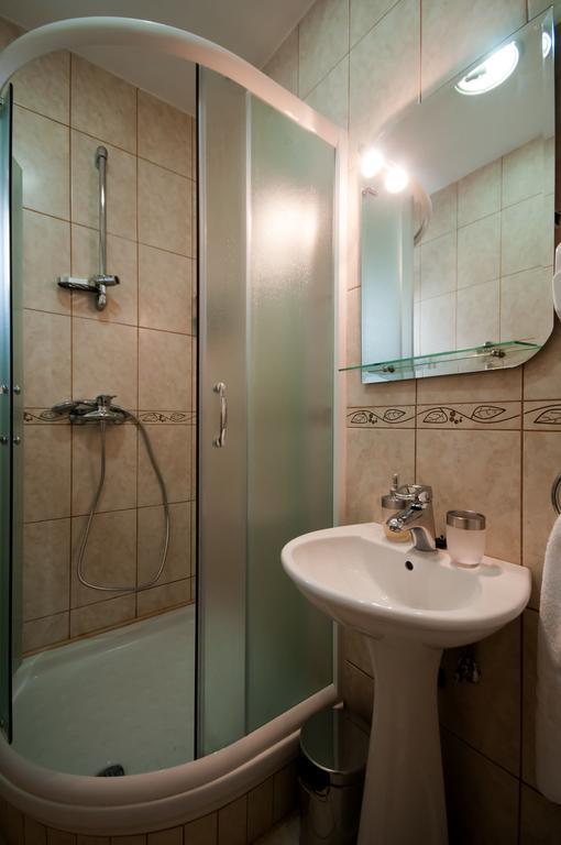 Villa Tenzera Herceg Novi Oda fotoğraf