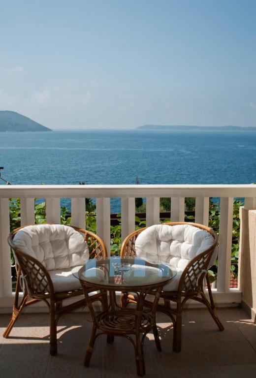 Villa Tenzera Herceg Novi Oda fotoğraf
