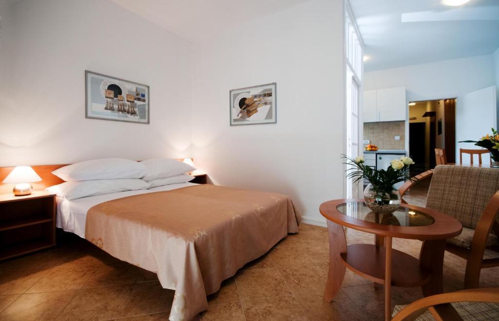 Villa Tenzera Herceg Novi Oda fotoğraf